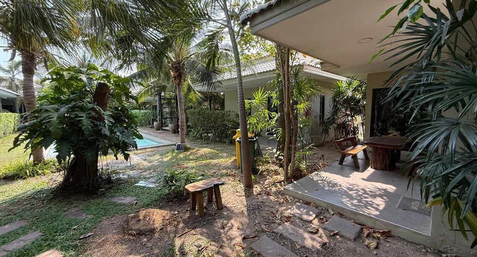出售 12 卧室 酒店 在 Cha-Am, Phetchaburi