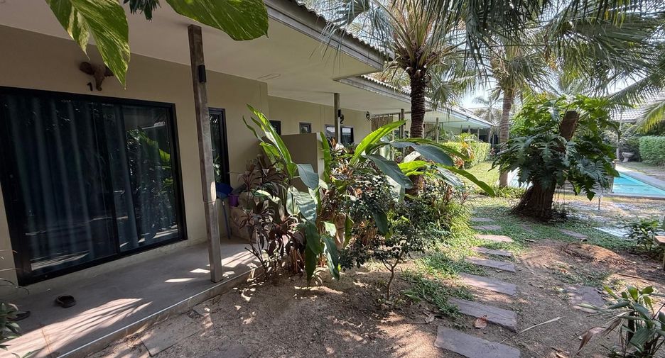 出售 12 卧室 酒店 在 Cha-Am, Phetchaburi