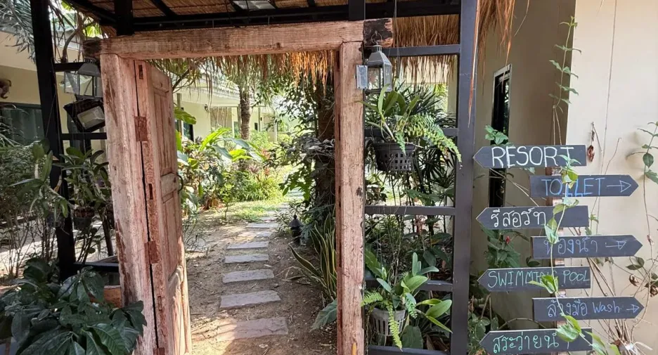 出售 12 卧室 酒店 在 Cha-Am, Phetchaburi