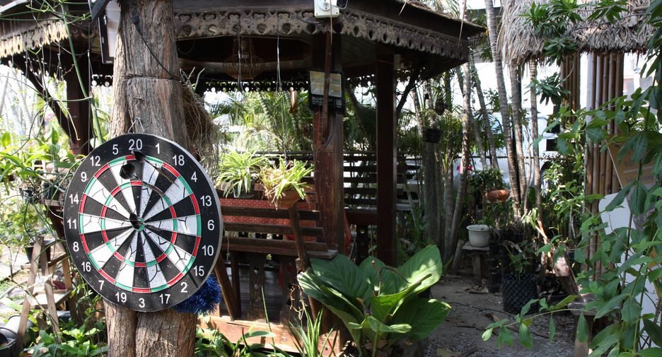 出售 12 卧室 酒店 在 Cha-Am, Phetchaburi