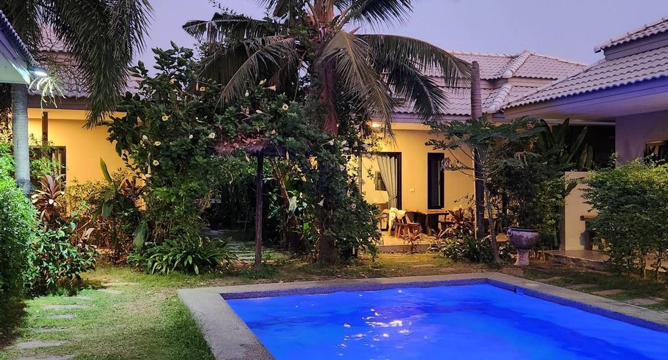 出售 12 卧室 酒店 在 Cha-Am, Phetchaburi