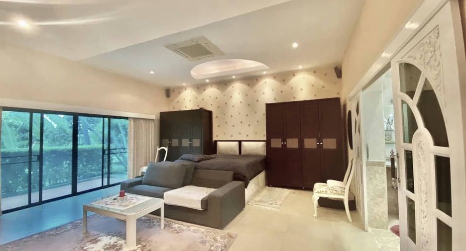 For sale 3 bedrooms condo in Cha Am, Phetchaburi