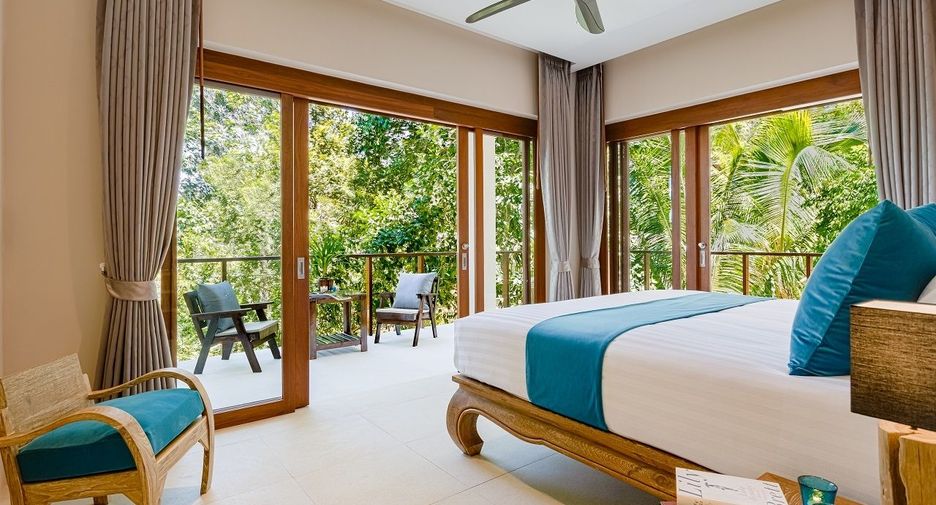 For sale 4 bedrooms villa in Ko Pha-ngan, Surat Thani