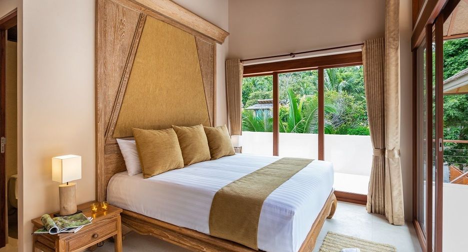 For sale 4 bedrooms villa in Ko Pha-ngan, Surat Thani