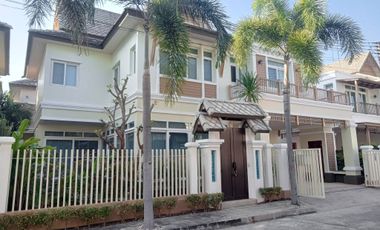 For sale 4 bedrooms house in Mueang Chiang Mai, Chiang Mai