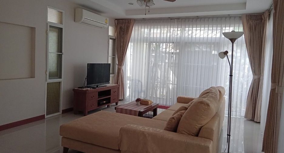For sale 4 bedrooms house in Mueang Chiang Mai, Chiang Mai