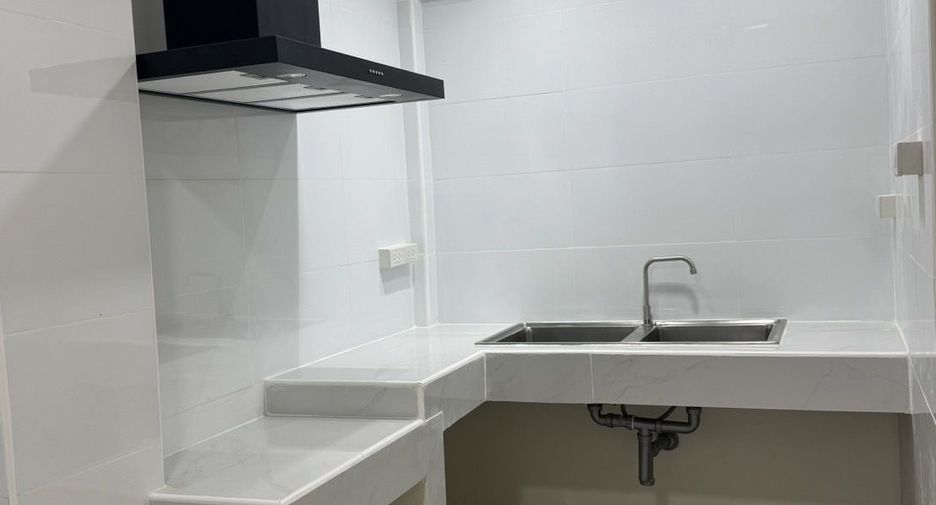 For rent 3 ベッドルーム townhouse in Mueang Phuket, Phuket