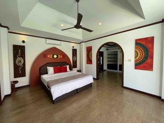For sale 11 bedrooms hotel in Ko Samui, Surat Thani