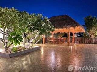 Haus zum Kauf mit 4 Zimmer in Cha Am, Phetchaburi