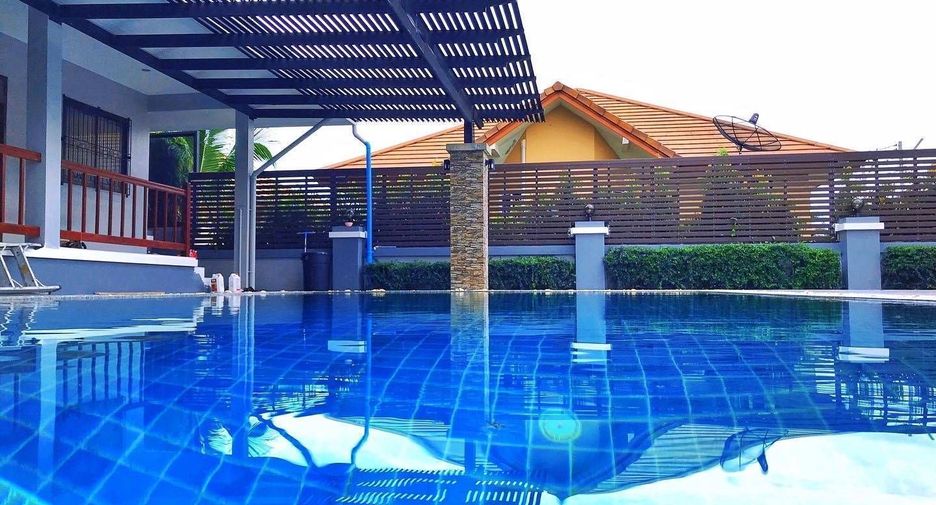 For sale 4 bedrooms house in Cha Am, Phetchaburi