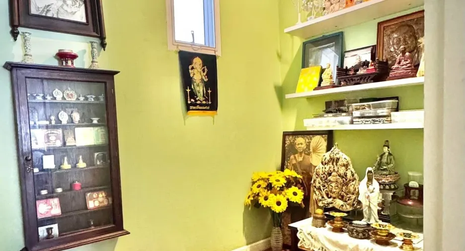 For sale 4 bedrooms house in Mueang Chiang Mai, Chiang Mai