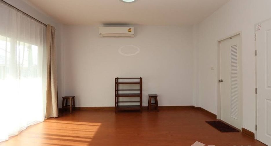 Haus zur Miete mit 4 Zimmer in Saraphi, Chiang Mai