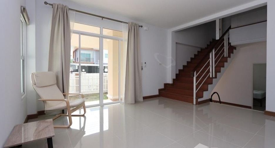 Haus zur Miete mit 4 Zimmer in Saraphi, Chiang Mai