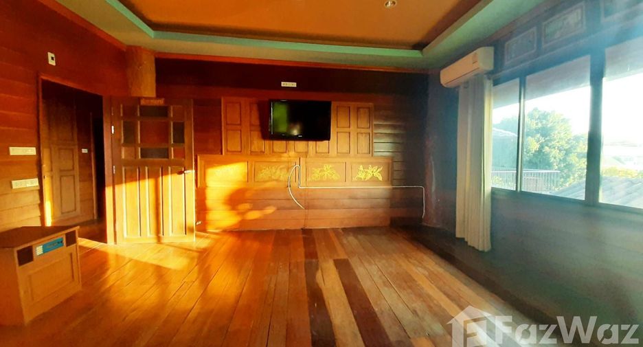 À vendre 8 chambres maison à San Pa Tong, Chiang Mai