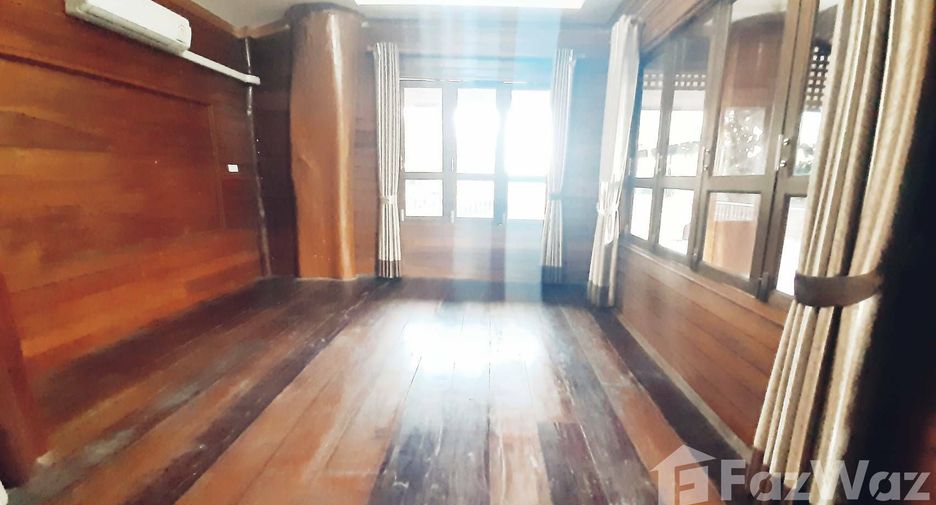 À vendre 8 chambres maison à San Pa Tong, Chiang Mai