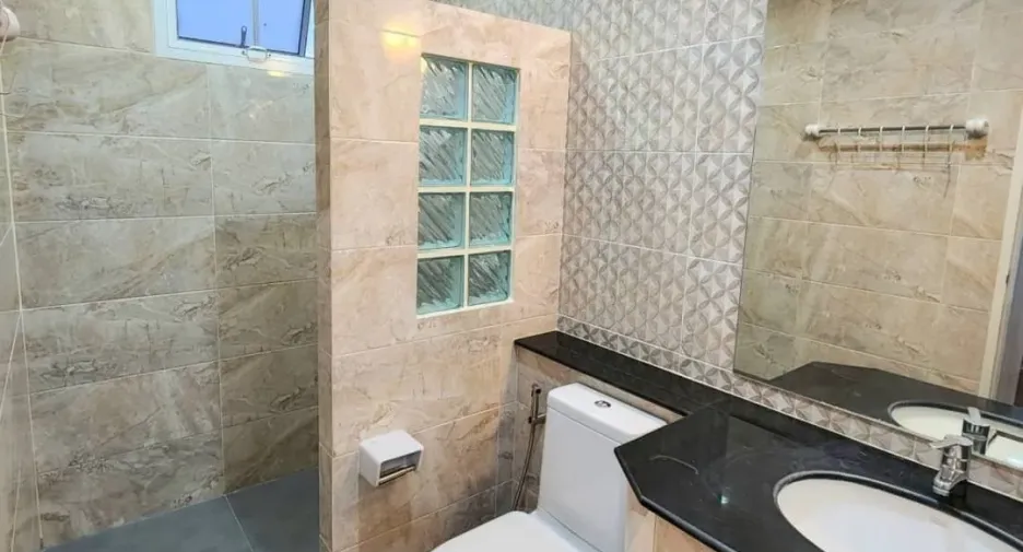 Haus zum Kauf mit 4 Zimmer in San Kamphaeng, Chiang Mai