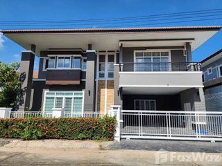 出售 4 卧室 独立屋 在 San Kamphaeng, Chiang Mai
