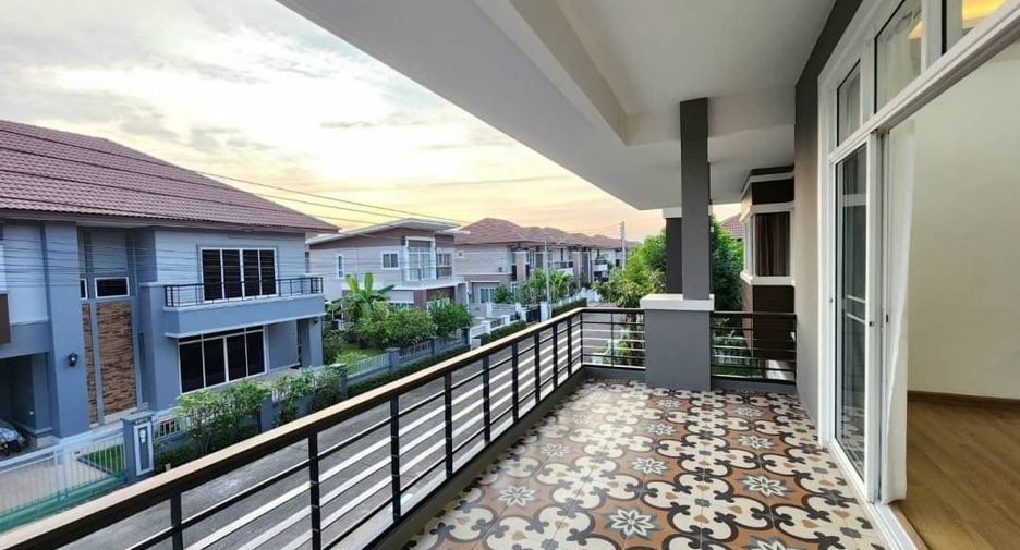 Haus zum Kauf mit 4 Zimmer in San Kamphaeng, Chiang Mai