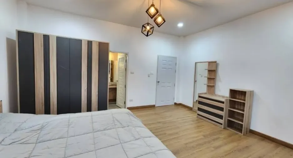 Haus zum Kauf mit 4 Zimmer in San Kamphaeng, Chiang Mai
