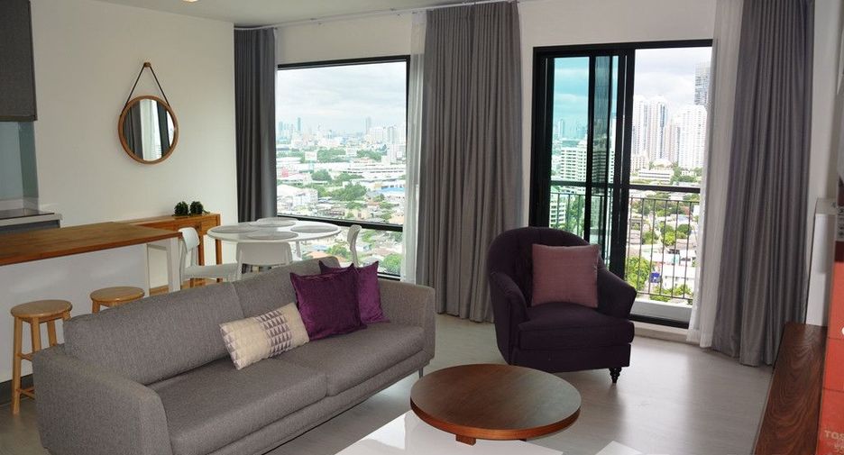 For sale 2 bedrooms condo in Khlong Toei, Bangkok