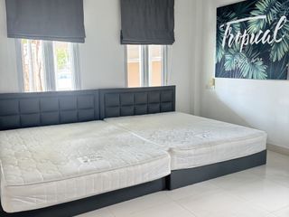 Villa en venta y en alquiler de 4 habitaciones en Bang Lamung, Chonburi