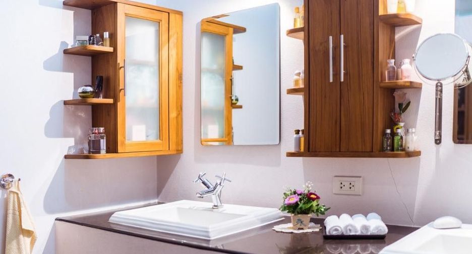 For sale 5 bedrooms villa in Mueang Chiang Mai, Chiang Mai