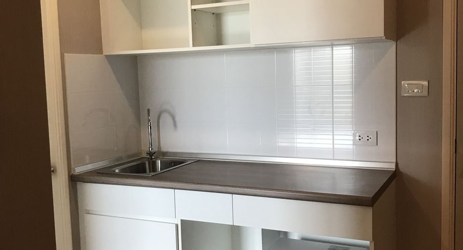 Wohnung zum Kauf mit 1 Zimmer in Bang Na, Bangkok