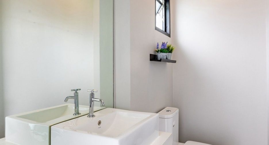 For rent 3 bedrooms villa in Hua Hin, Prachuap Khiri Khan