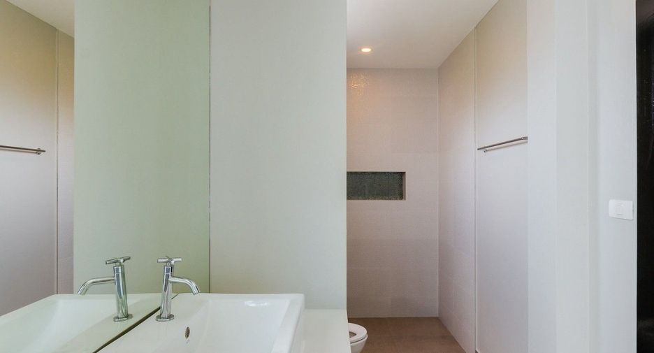 For rent 3 bedrooms villa in Hua Hin, Prachuap Khiri Khan