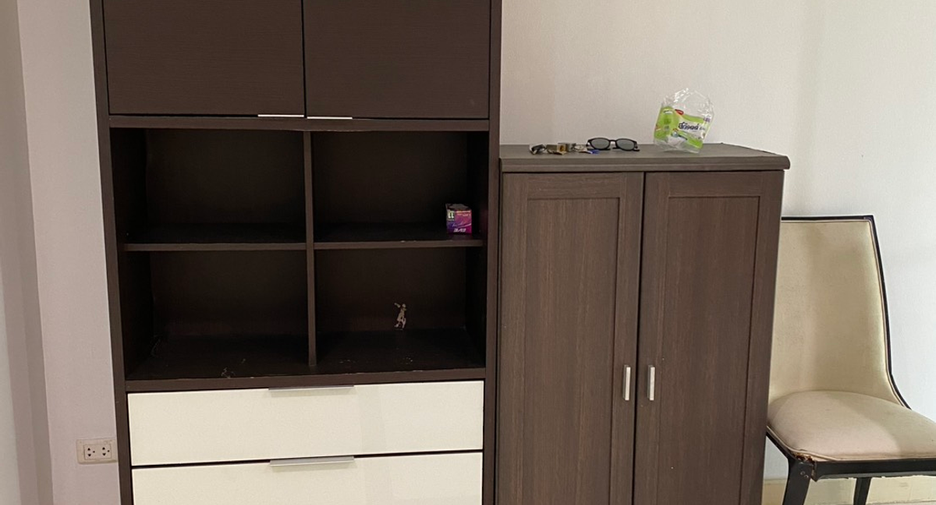 For sale and for rent 3 bedrooms townhouse in Lat Phrao, Bangkok