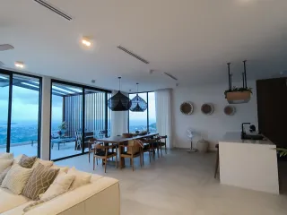 出租 6 卧室 别墅 在 苏梅岛, 素叻