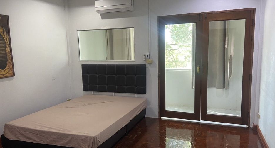 For rent 2 bedrooms house in San Sai, Chiang Mai