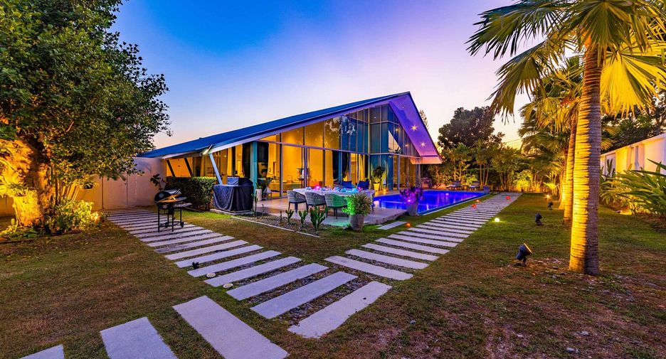 Villa en venta de 7 habitaciones en Hua Hin, Prachuap Khiri Khan