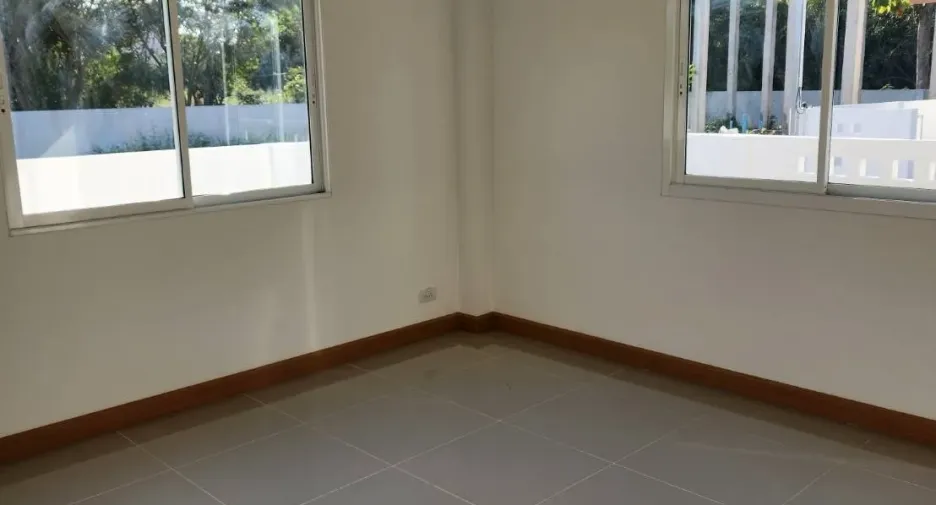 Casa en venta de 3 habitaciones en San Kamphaeng, Chiang Mai