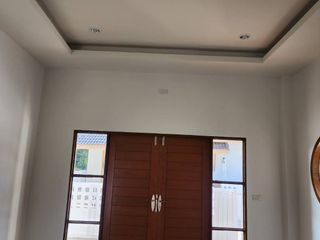 Casa en venta de 3 habitaciones en San Kamphaeng, Chiang Mai
