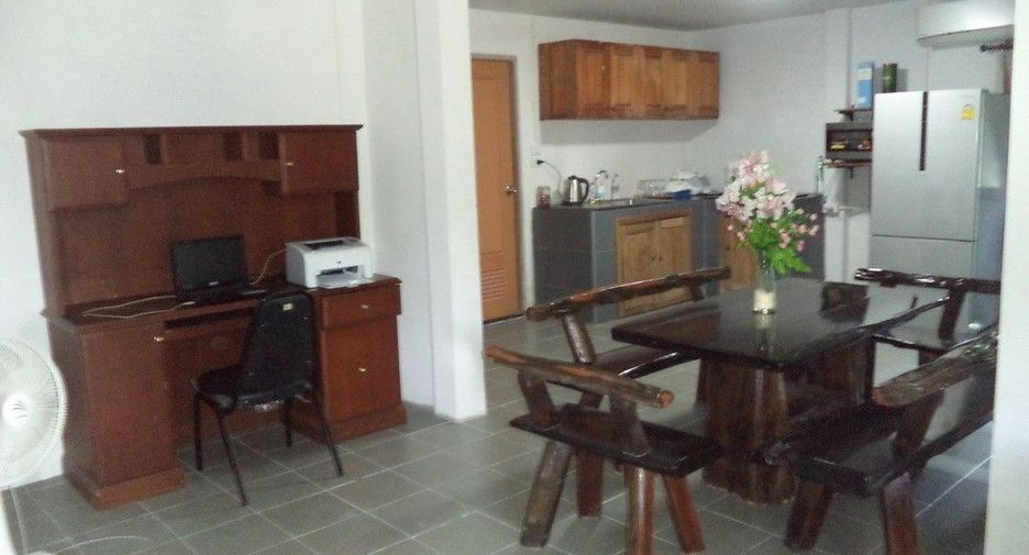 For rent 4 bedrooms house in San Sai, Chiang Mai