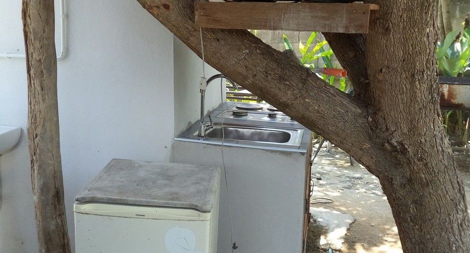 For rent 4 bedrooms house in San Sai, Chiang Mai