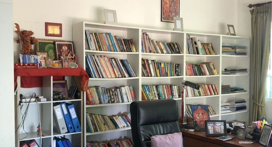 For sale and for rent 4 bedrooms house in Hang Dong, Chiang Mai
