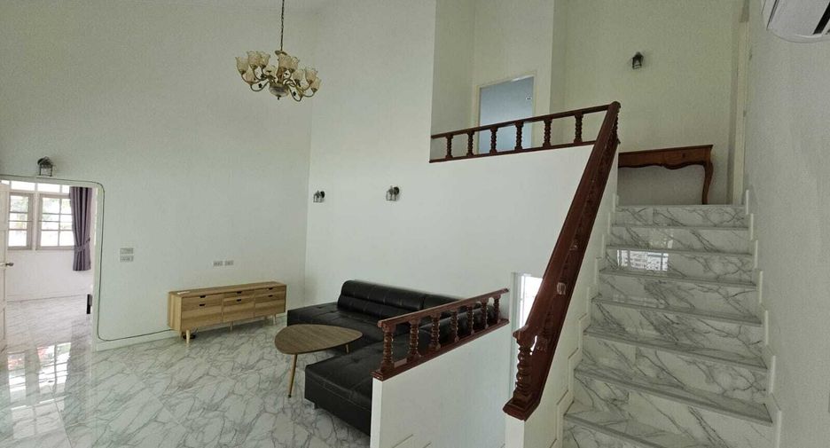 For sale 3 bedrooms villa in Bang Lamung, Chonburi