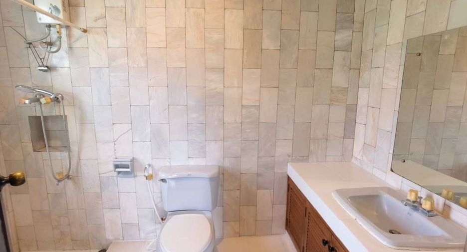 For sale 3 bedrooms house in Mueang Chiang Mai, Chiang Mai