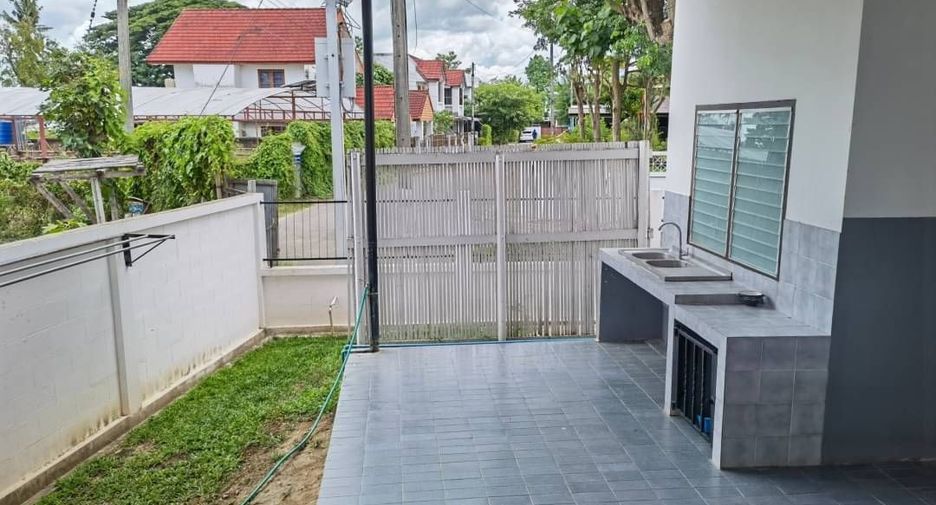 For sale 3 bedrooms house in Mueang Chiang Mai, Chiang Mai