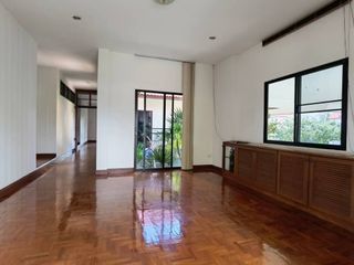 出售 3 卧室 独立屋 在 Mueang Chiang Mai, Chiang Mai