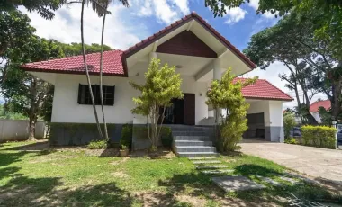 For sale 3 bedrooms house in Mueang Chiang Mai, Chiang Mai