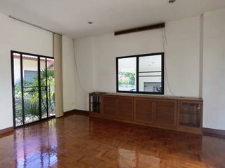 出售 3 卧室 独立屋 在 Mueang Chiang Mai, Chiang Mai