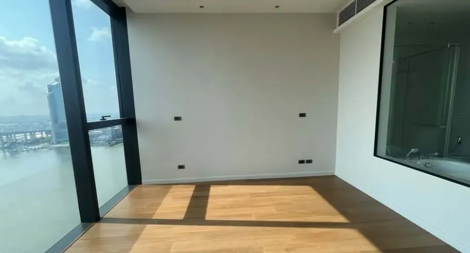 For sale and for rent 2 bedrooms condo in Bang Kho Laem, Bangkok