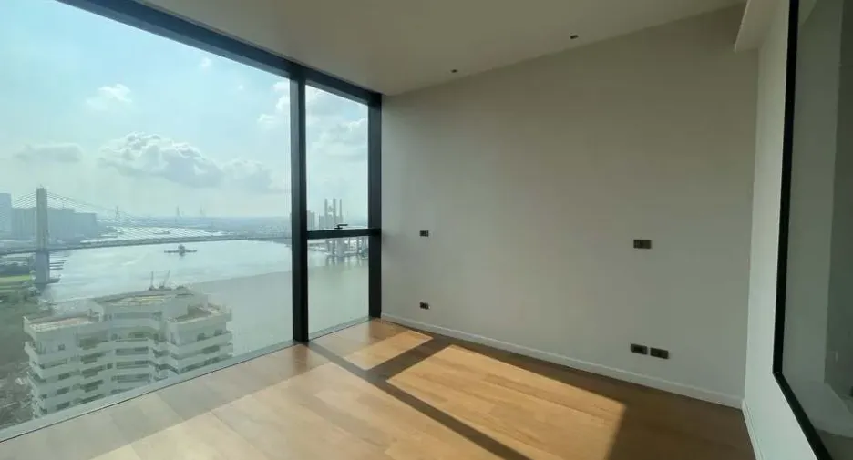 For sale and for rent 2 bedrooms condo in Bang Kho Laem, Bangkok