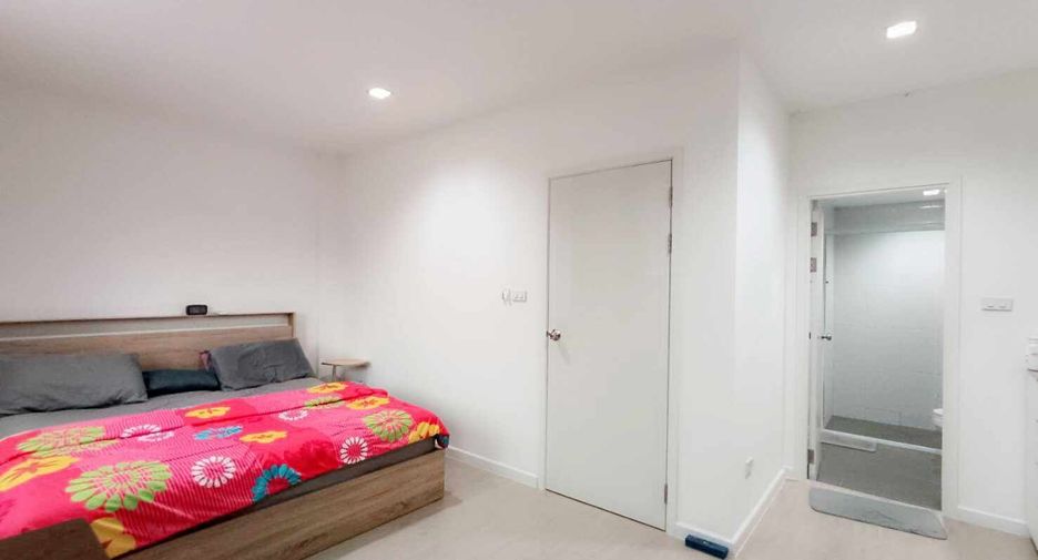 For sale and for rent 3 bedrooms townhouse in Prawet, Bangkok