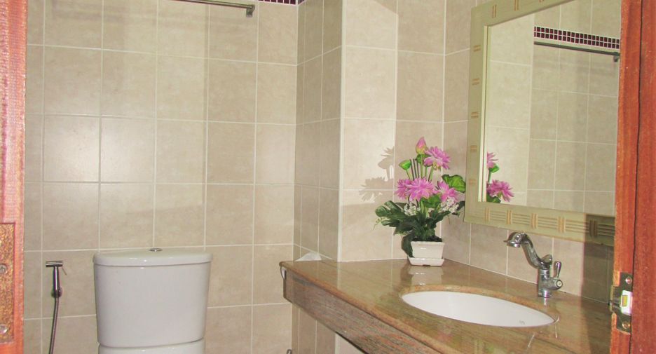For rent 2 bedrooms condo in Bang Lamung, Chonburi