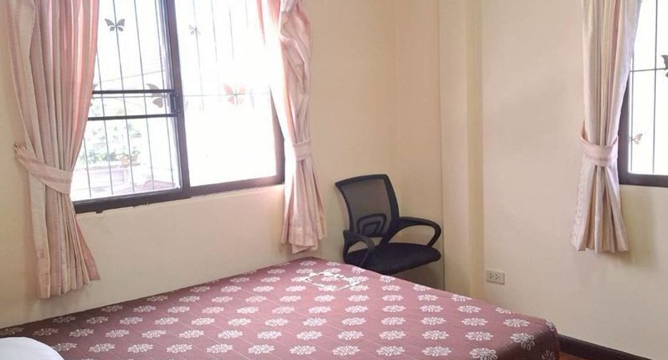 For rent 5 bedrooms house in San Sai, Chiang Mai
