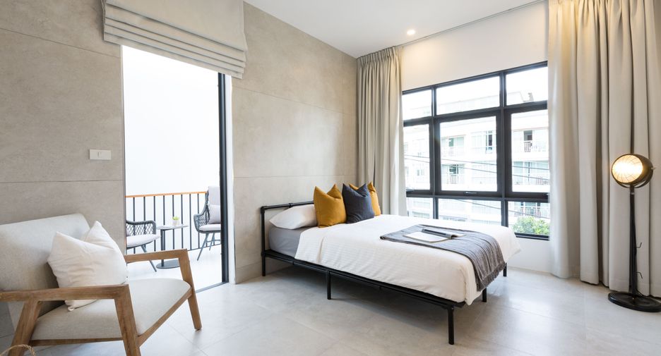For rent 3 bedrooms townhouse in Ko Samui, Surat Thani